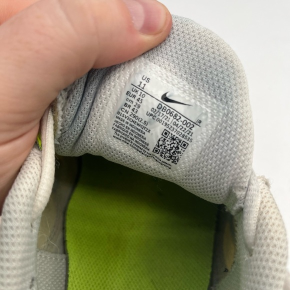 Nike Air Max Plus TN Reflective Logo Size 11 - Picture 7 of 8